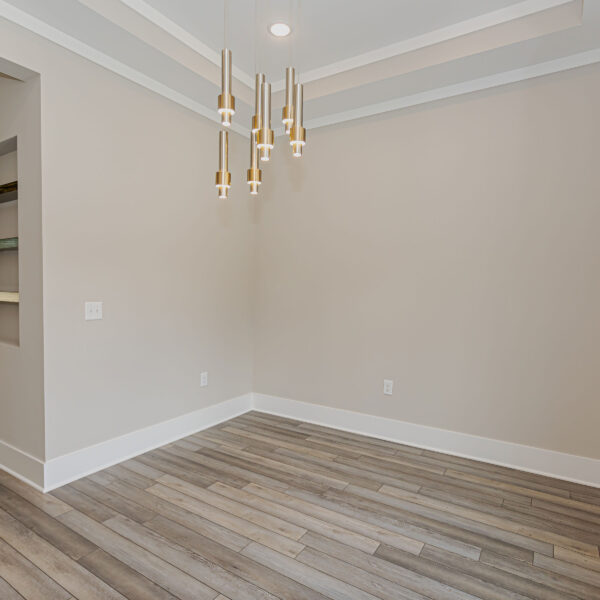 Winslow Custom Homes dining room with chandelier