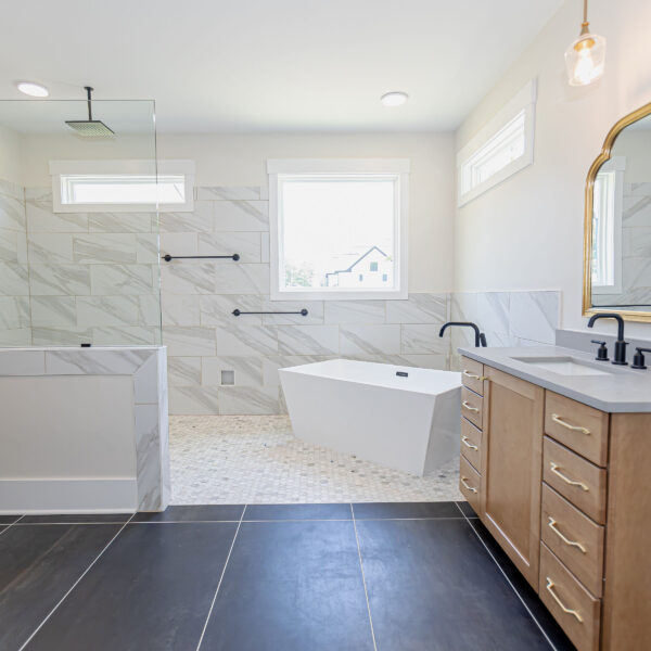 Winslow Homes Custom Home Builder Bathroom