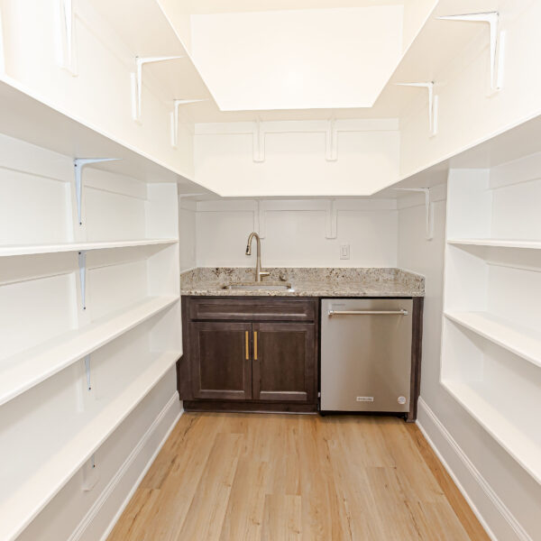 Winslow Custom Homes Pantry with wet bar