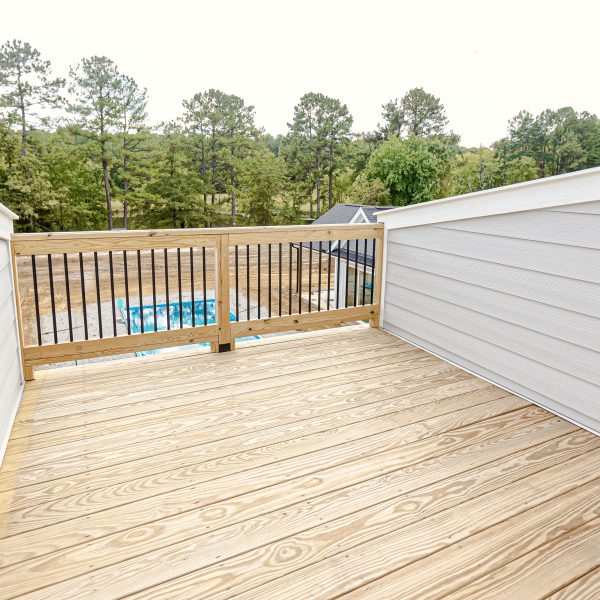 Winslow Custom Homes Porch overlooking pool area