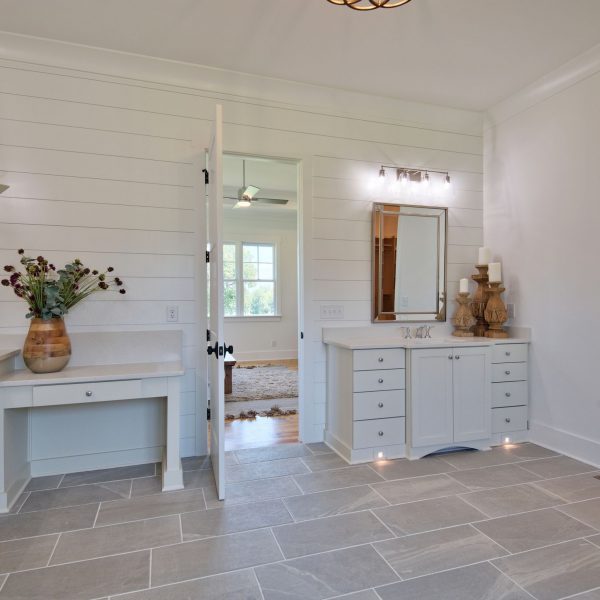 Custom Home Builder Bathroom shiplap